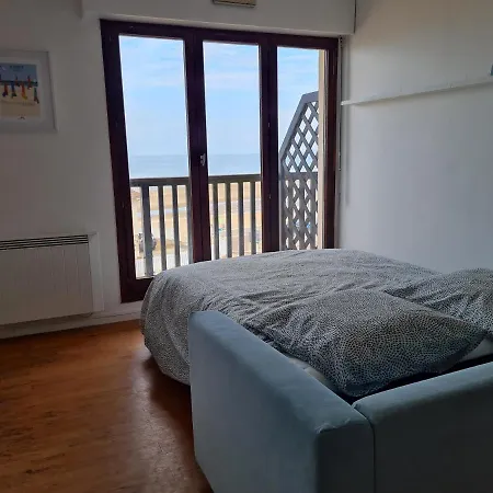 Cote Et Mer Superbe Appartement Front De Mer Wifi & Parking Villers-sur-Mer Exterior photo